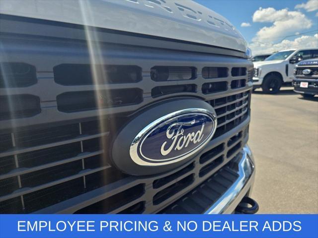 new 2025 Ford F-250 car, priced at $63,302