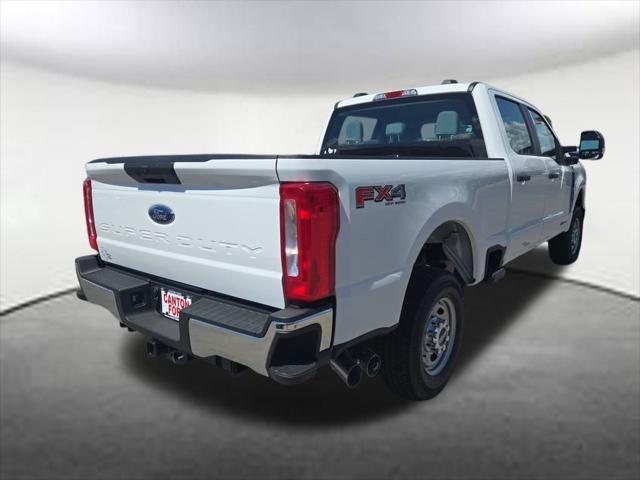 new 2025 Ford F-250 car, priced at $62,302