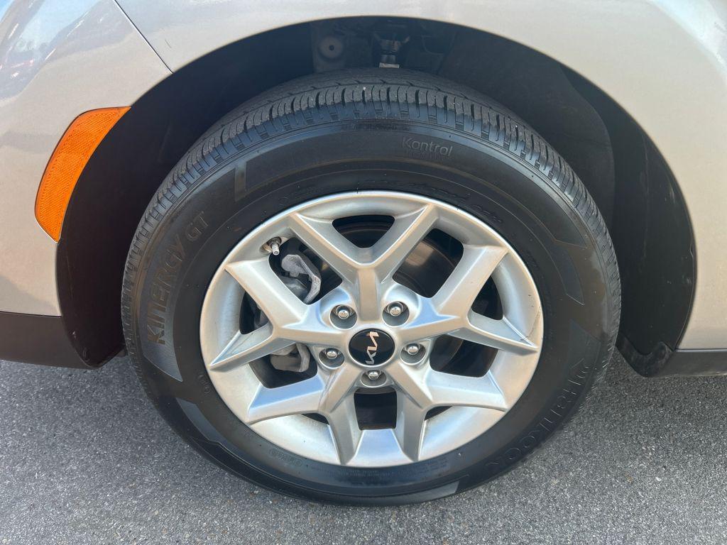 used 2023 Kia Soul car, priced at $15,996
