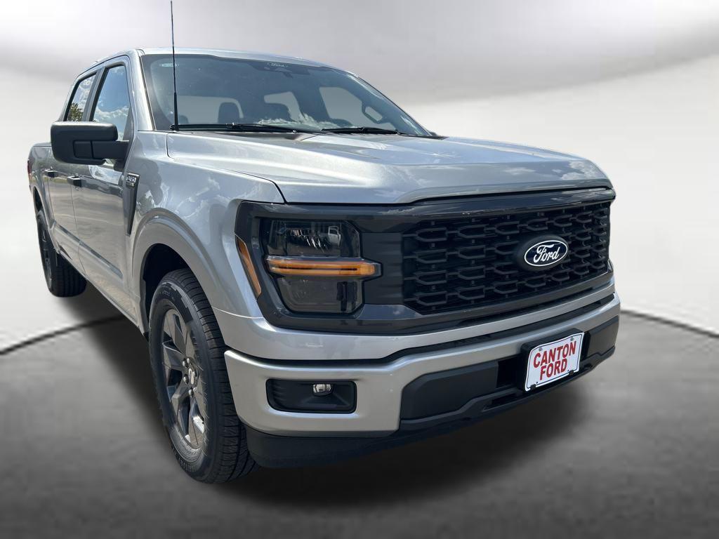 new 2025 Ford F-150 car, priced at $43,482
