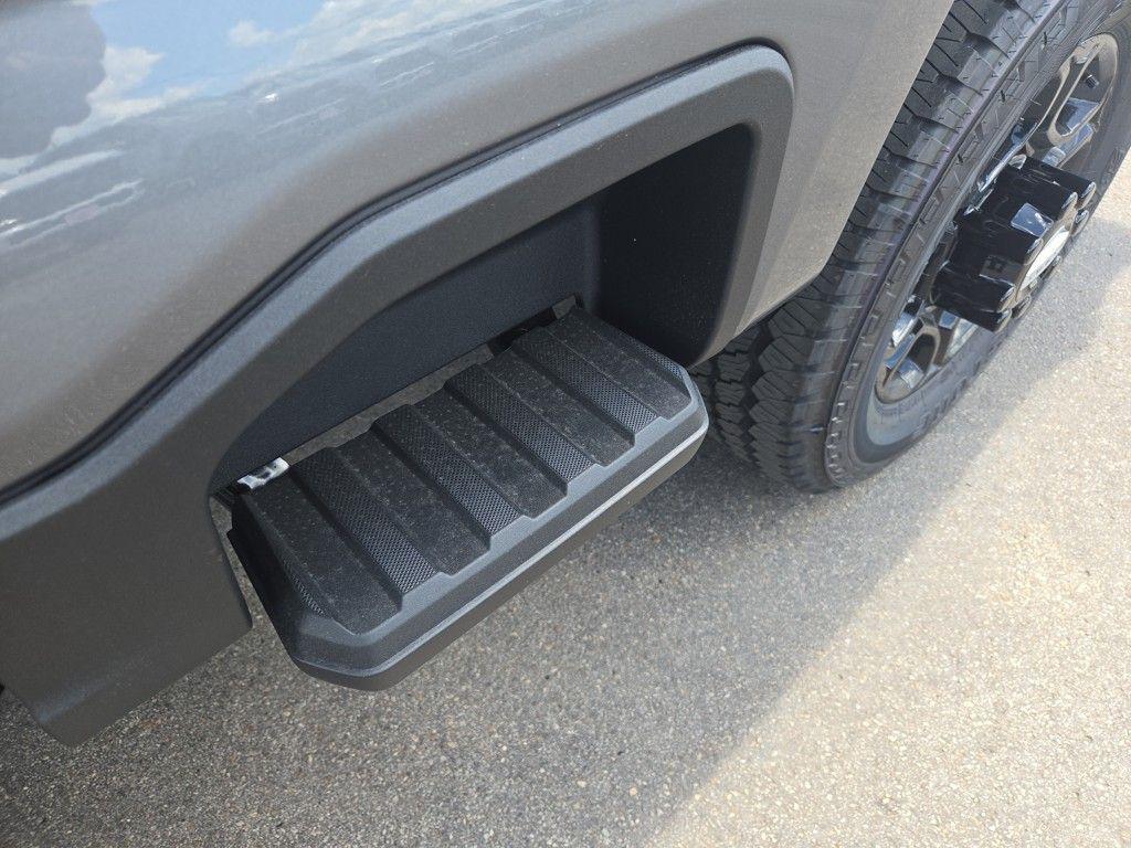 new 2025 Ford F-250 car, priced at $63,499