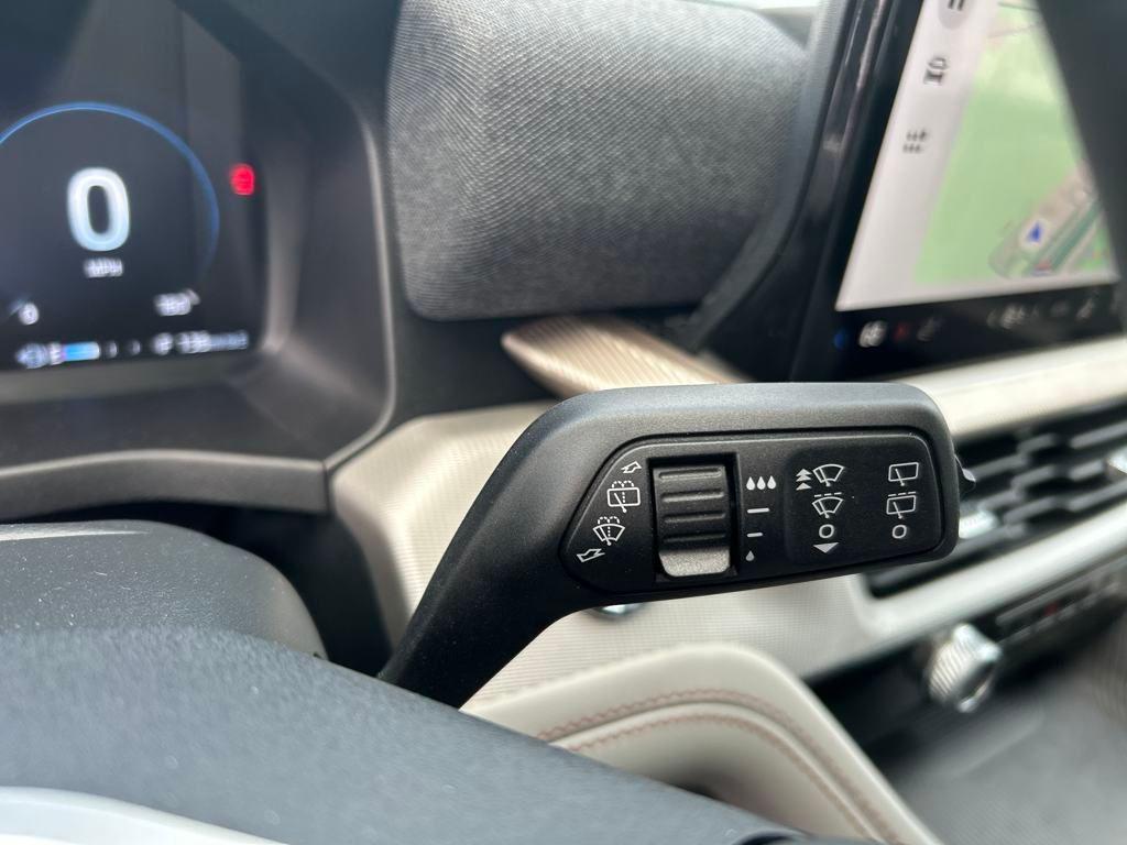 new 2025 Ford Explorer car, priced at $43,021