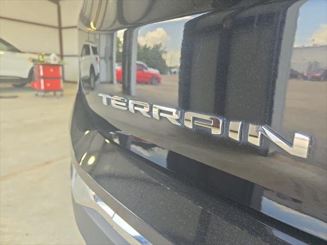used 2024 GMC Terrain car, priced at $25,963
