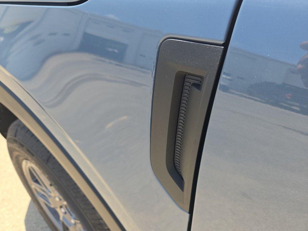 new 2025 Ford Bronco Sport car, priced at $32,932