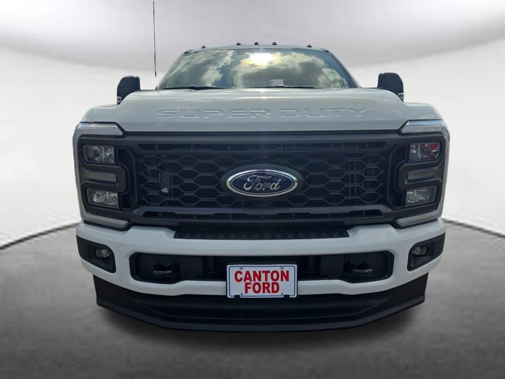 new 2025 Ford F-250 car, priced at $64,999