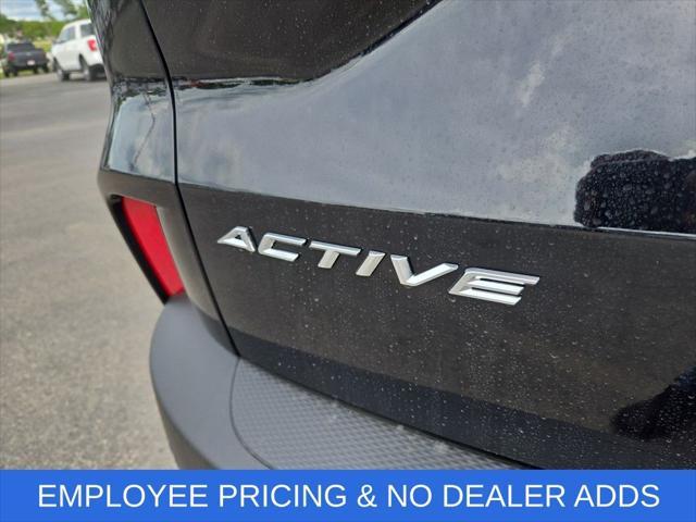 new 2025 Ford Escape car, priced at $29,875