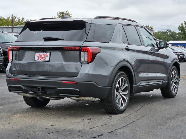 new 2025 Ford Explorer car, priced at $46,077