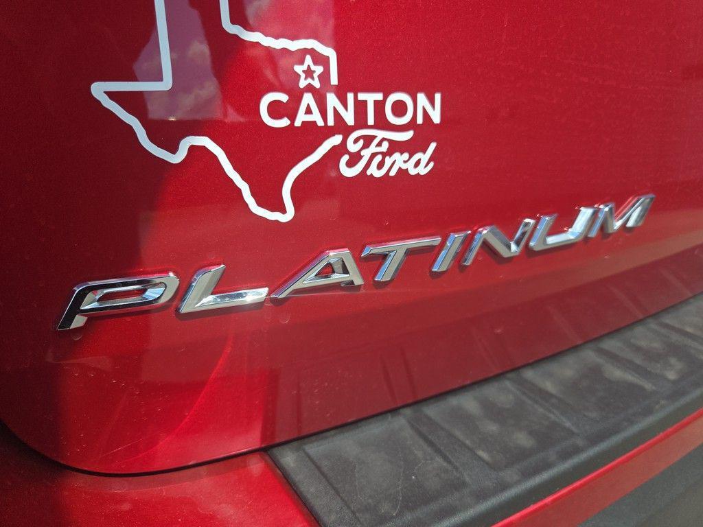 new 2025 Ford Explorer car, priced at $58,353
