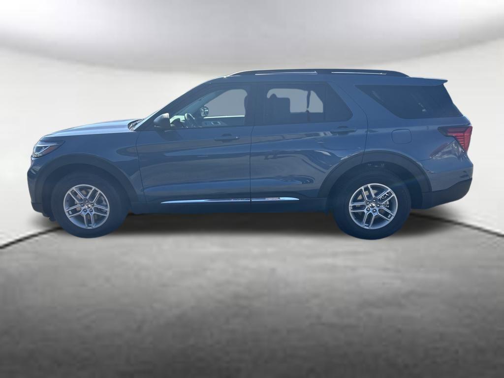 new 2025 Ford Explorer car, priced at $39,581
