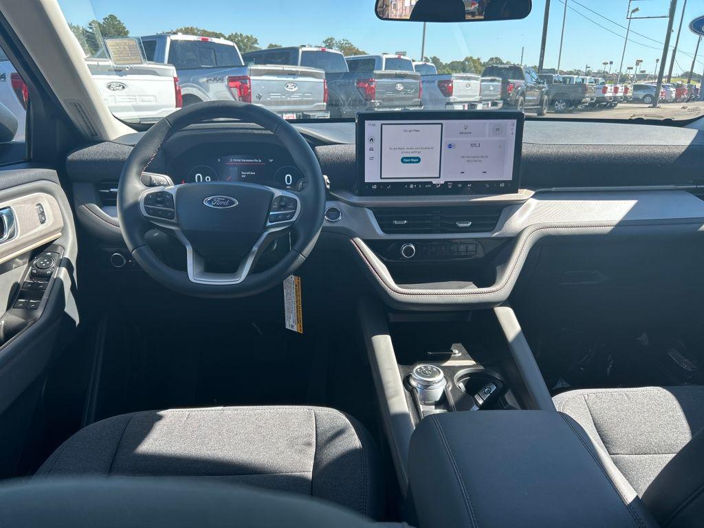 new 2025 Ford Explorer car, priced at $39,581