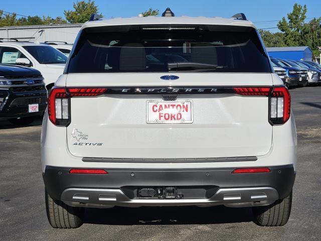 new 2025 Ford Explorer car, priced at $41,454