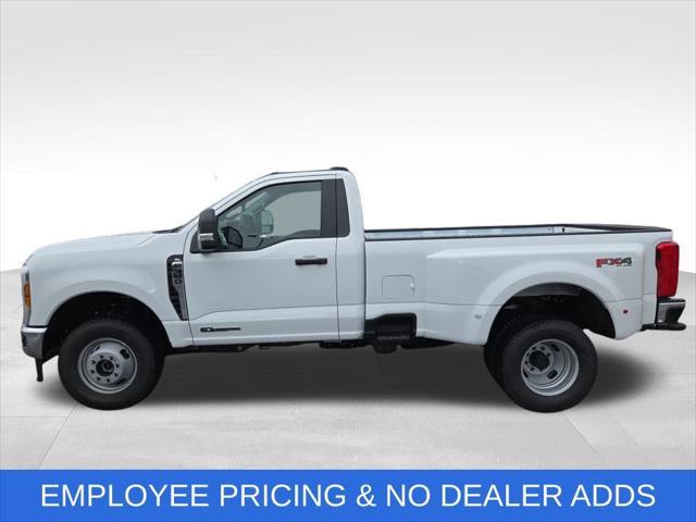 new 2025 Ford F-350 car, priced at $63,960