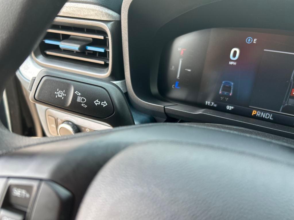 new 2025 Ford Maverick car, priced at $30,438