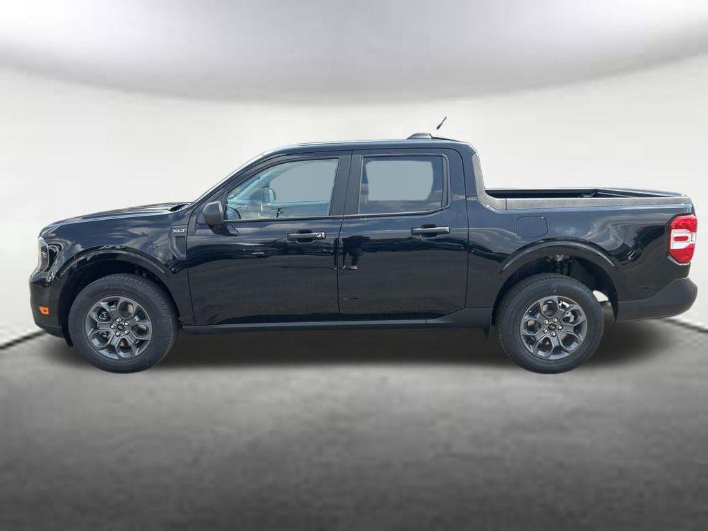 new 2025 Ford Maverick car, priced at $30,438