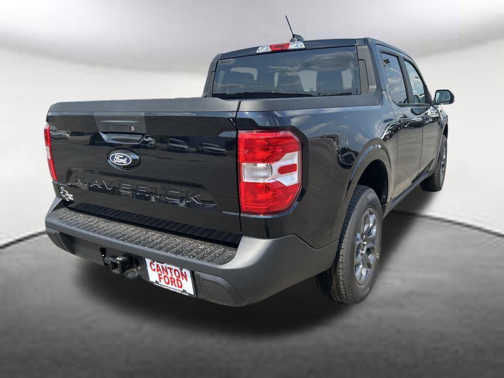 new 2025 Ford Maverick car, priced at $30,438