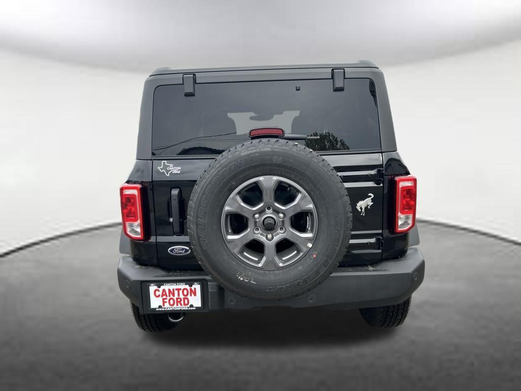 new 2025 Ford Bronco car, priced at $44,712