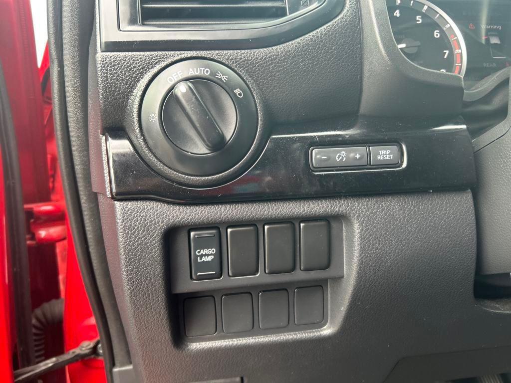 used 2023 Nissan Titan car, priced at $29,947