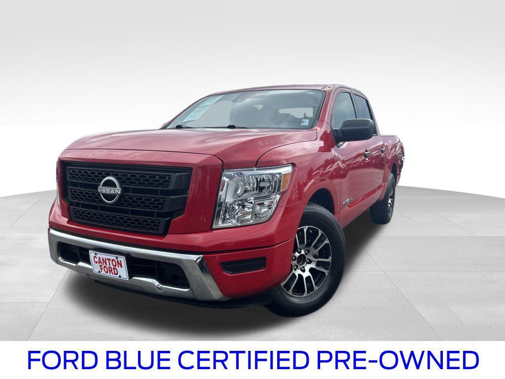 used 2023 Nissan Titan car, priced at $29,947