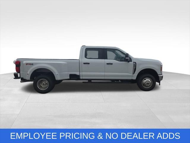 new 2025 Ford F-350 car, priced at $62,055