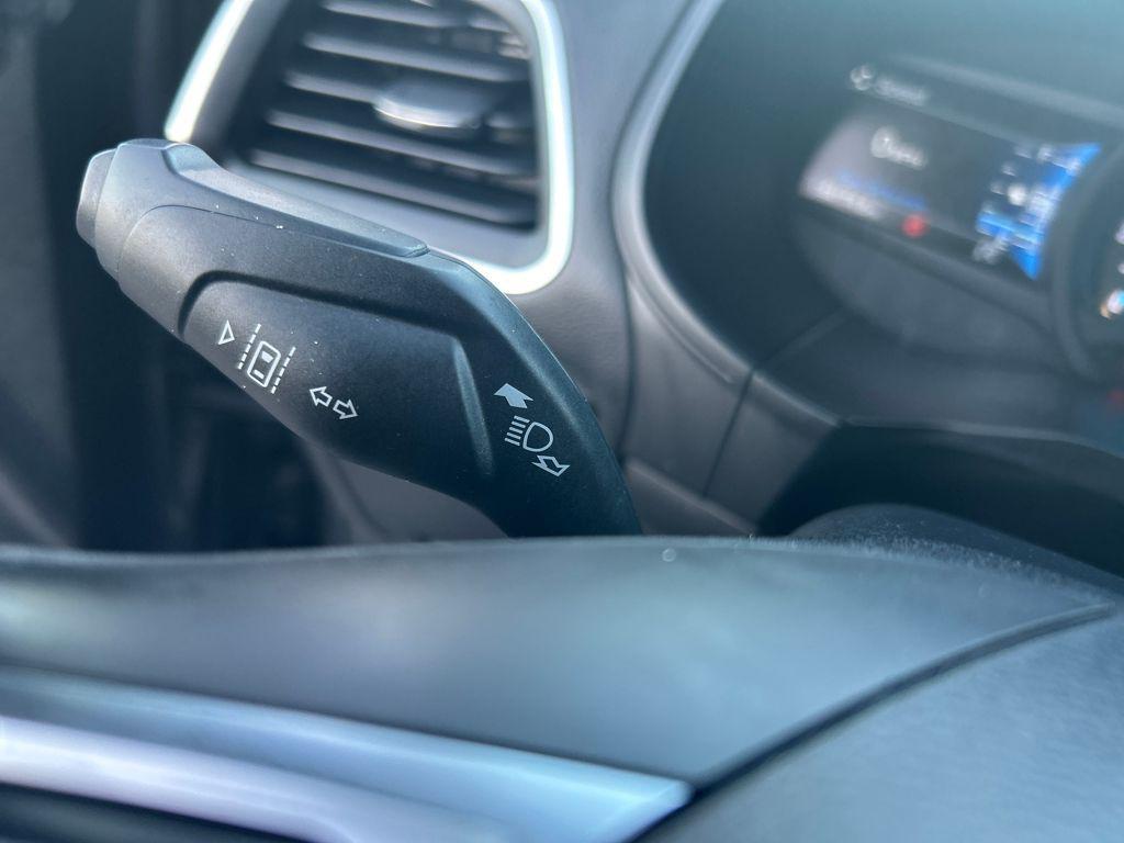 used 2023 Ford Edge car, priced at $27,487