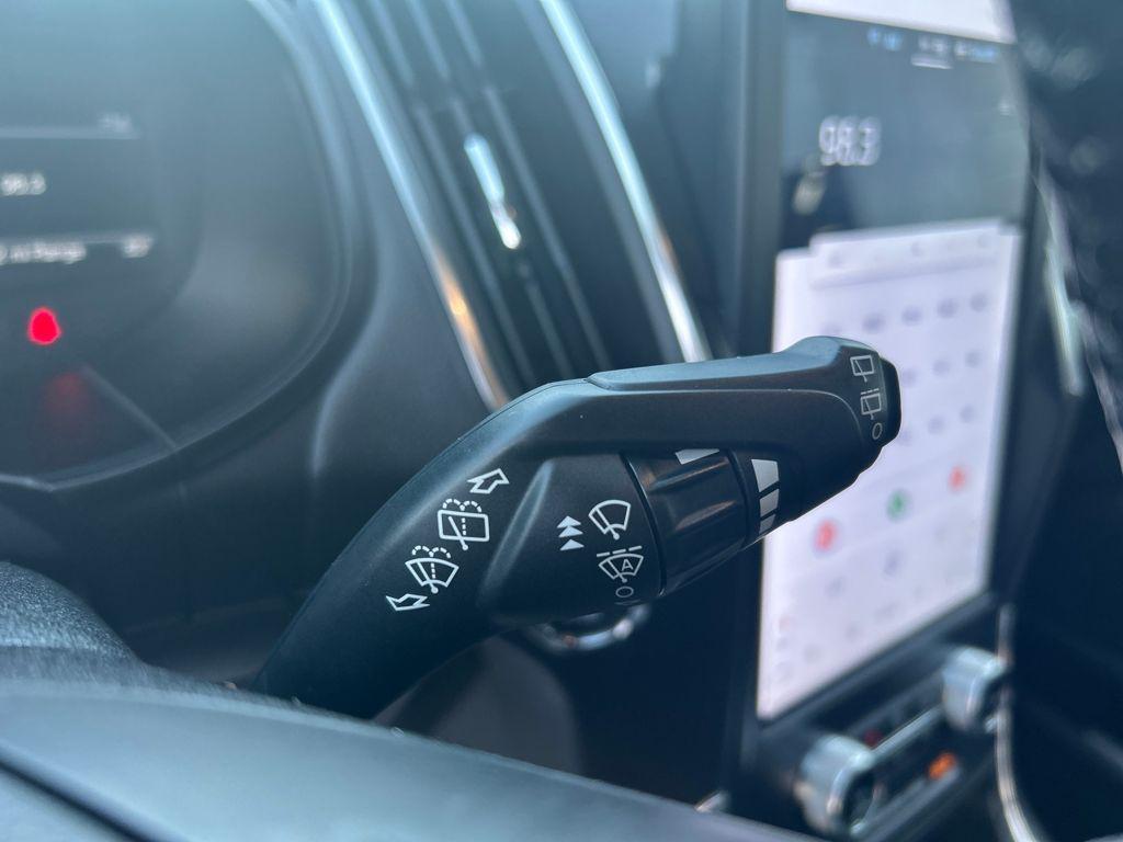 used 2023 Ford Edge car, priced at $27,487