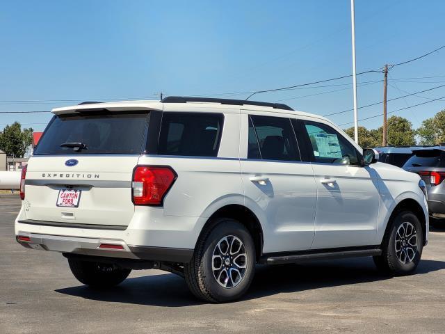 new 2024 Ford Expedition car, priced at $60,686