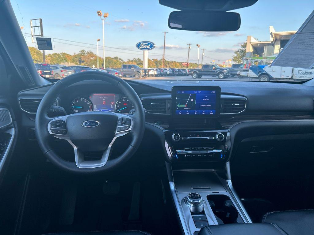 used 2024 Ford Explorer car, priced at $31,467