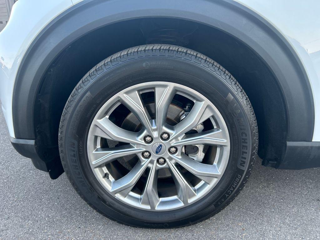 used 2024 Ford Explorer car, priced at $31,467