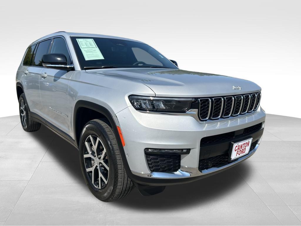 used 2024 Jeep Grand Cherokee L car, priced at $33,891