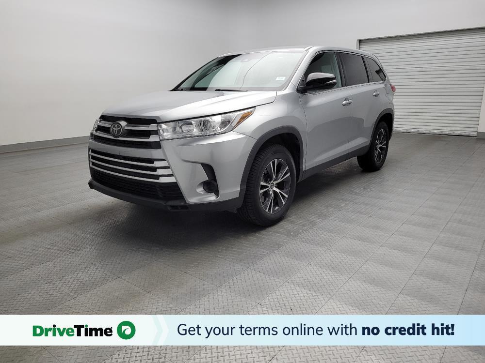 used 2019 Toyota Highlander car, priced at $25,495