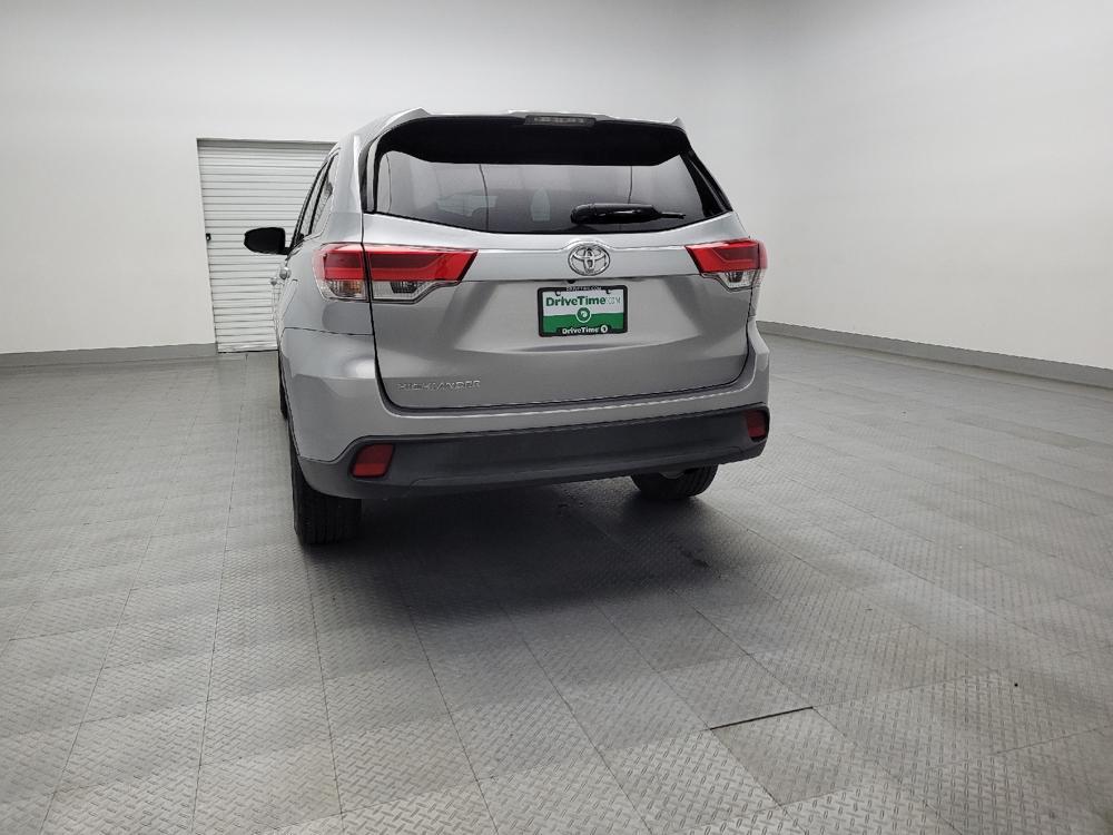 used 2019 Toyota Highlander car, priced at $25,495