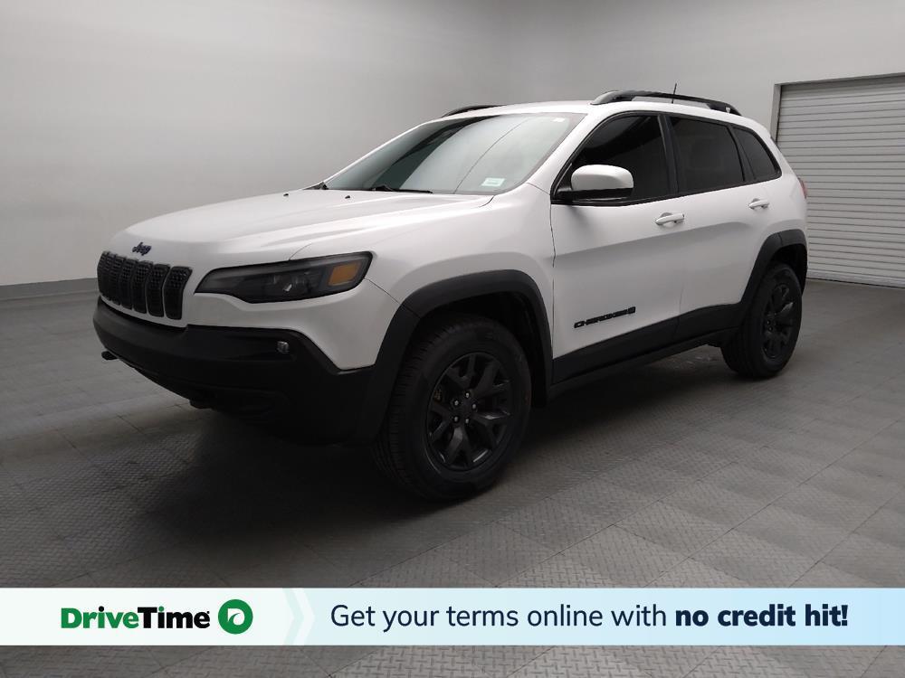 used 2020 Jeep Cherokee car, priced at $20,895