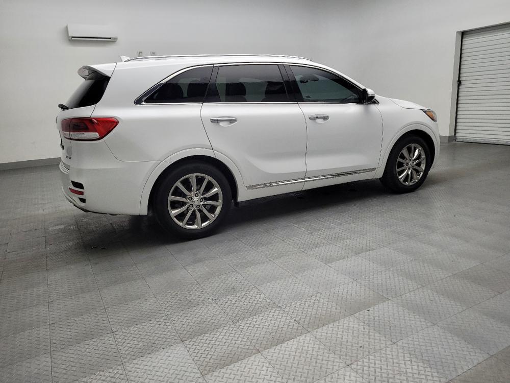 used 2018 Kia Sorento car, priced at $24,695
