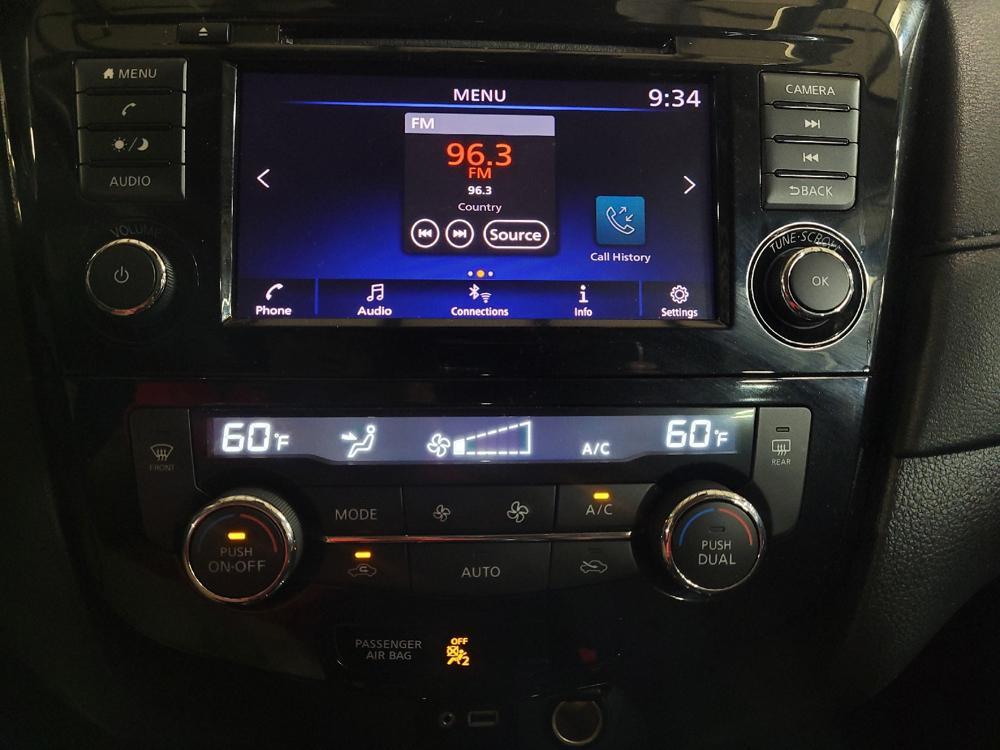 used 2020 Nissan Rogue car, priced at $18,595
