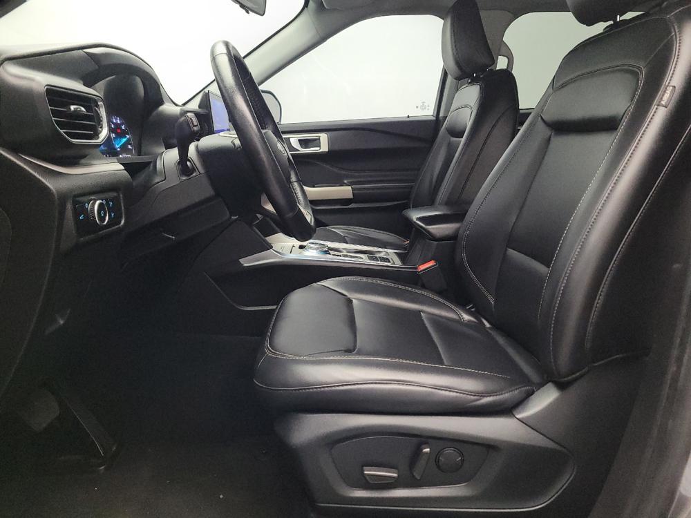 used 2023 Ford Explorer car, priced at $26,995