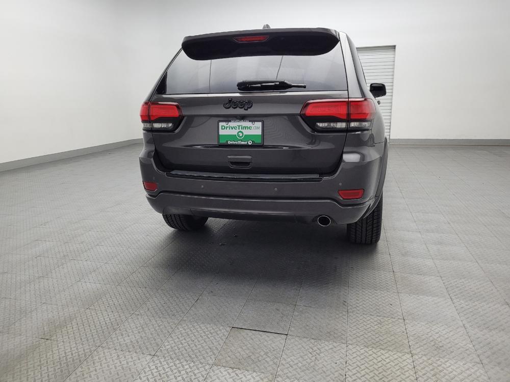 used 2018 Jeep Grand Cherokee car, priced at $18,695