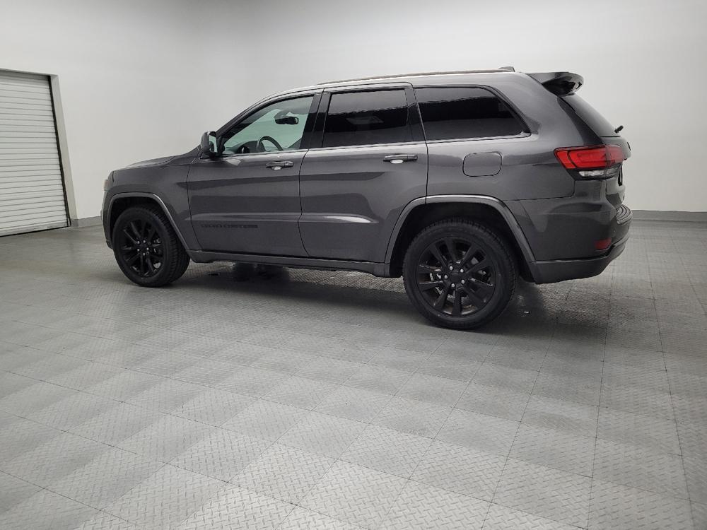 used 2018 Jeep Grand Cherokee car, priced at $18,695
