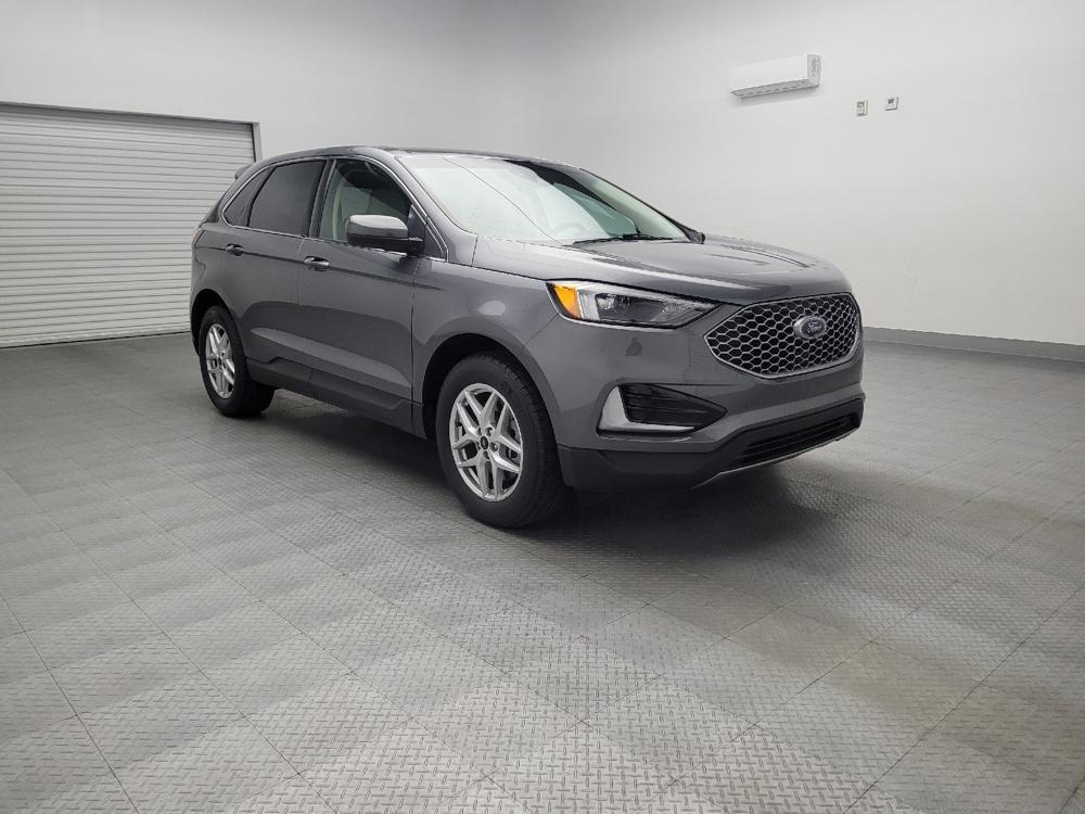used 2024 Ford Edge car, priced at $28,095