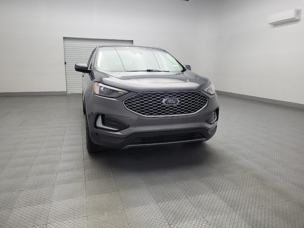 used 2024 Ford Edge car, priced at $28,095
