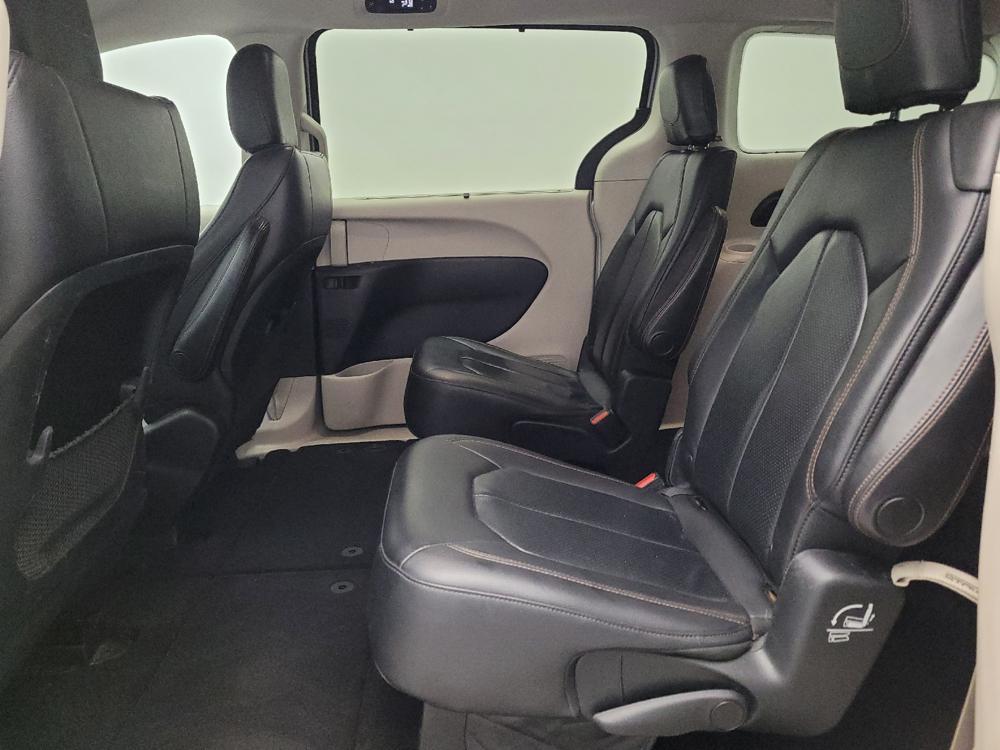 used 2018 Chrysler Pacifica car, priced at $16,395