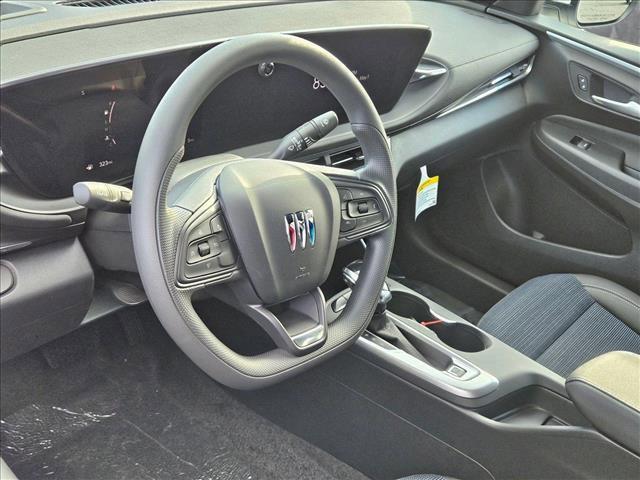 new 2025 Buick Envista car, priced at $24,108