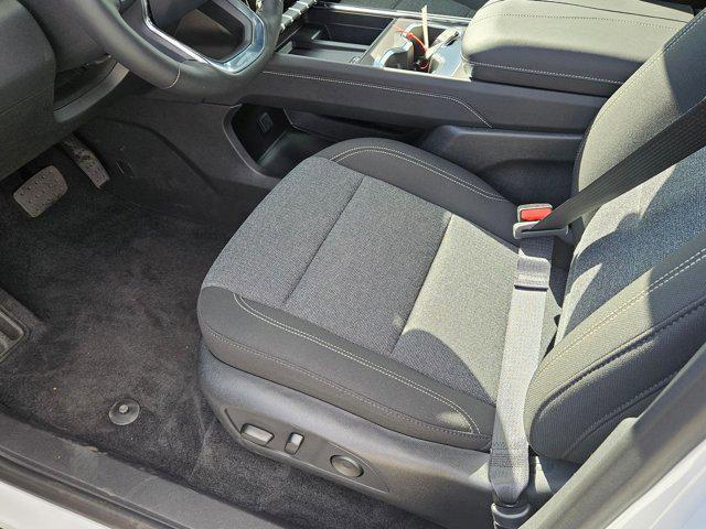 new 2025 GMC Acadia car, priced at $43,401