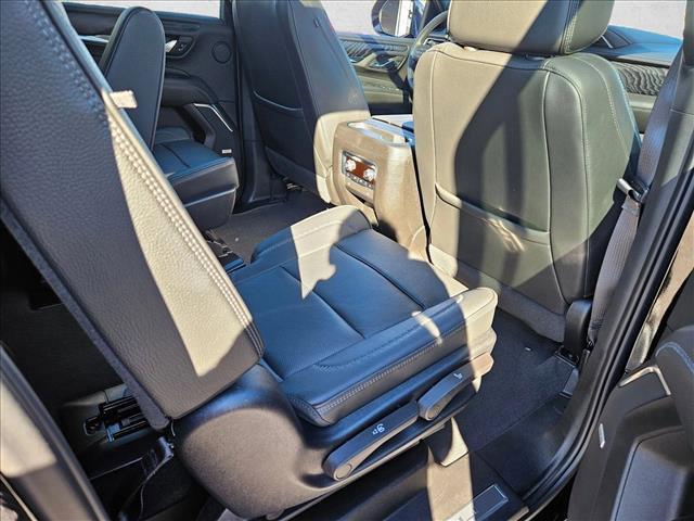 used 2023 GMC Yukon XL car, priced at $71,991