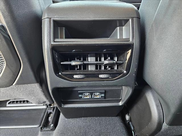 used 2024 Jeep Grand Cherokee car, priced at $28,999