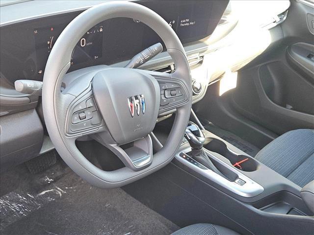 new 2025 Buick Envista car, priced at $24,108