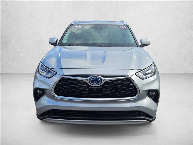 used 2021 Toyota Highlander Hybrid car, priced at $30,496