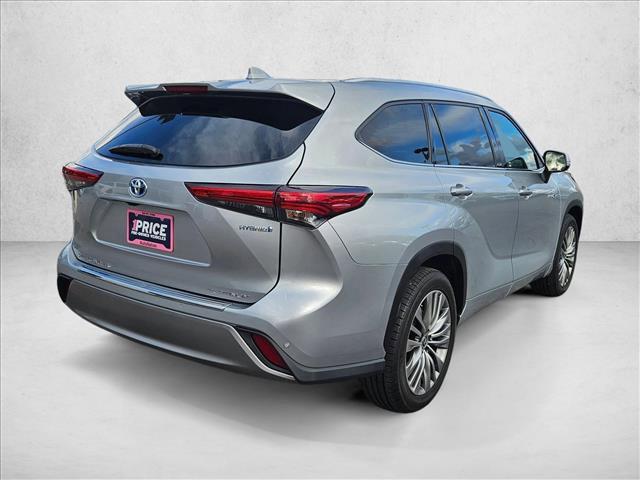 used 2021 Toyota Highlander Hybrid car, priced at $30,496