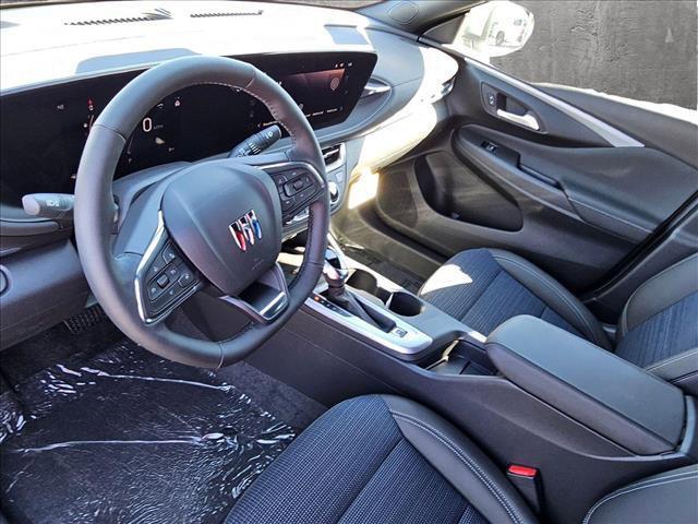 new 2025 Buick Envista car, priced at $25,955