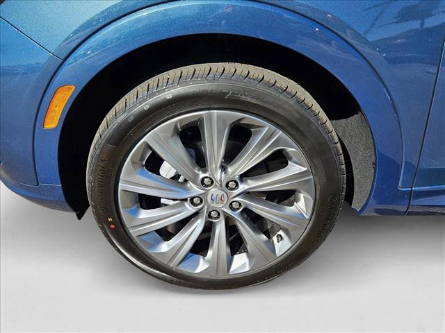 new 2025 Buick Envista car, priced at $30,335