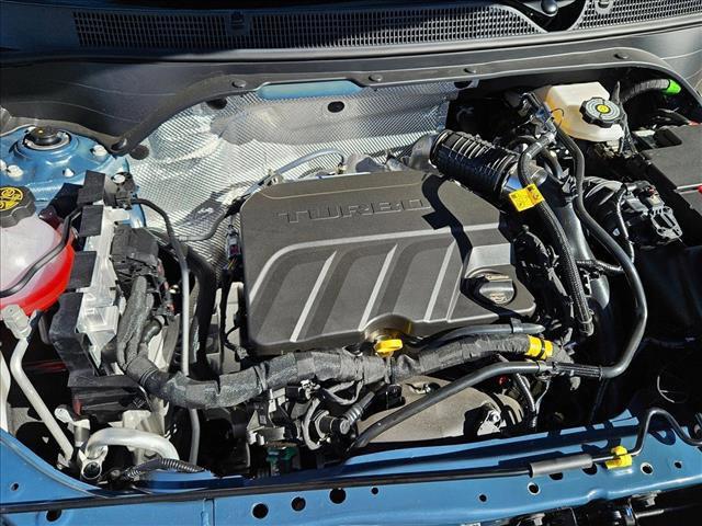 new 2025 Buick Envista car, priced at $30,335